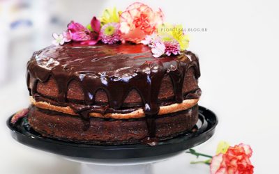 Bolo de Chocolate Trufado com Amendoim