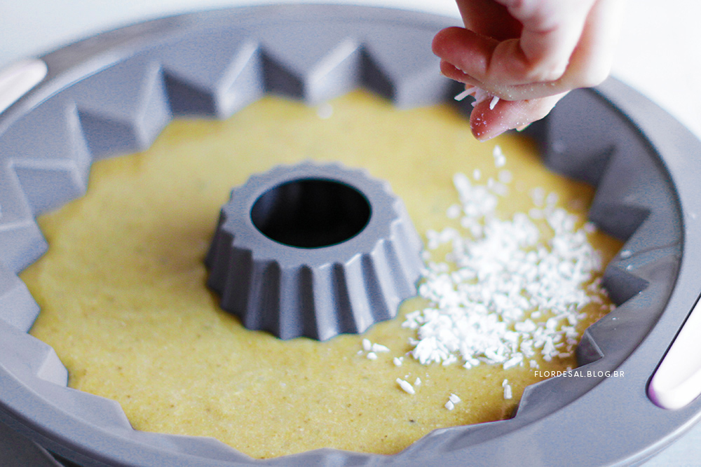 Bolo de Fubá Vegano Fofinho - Receita